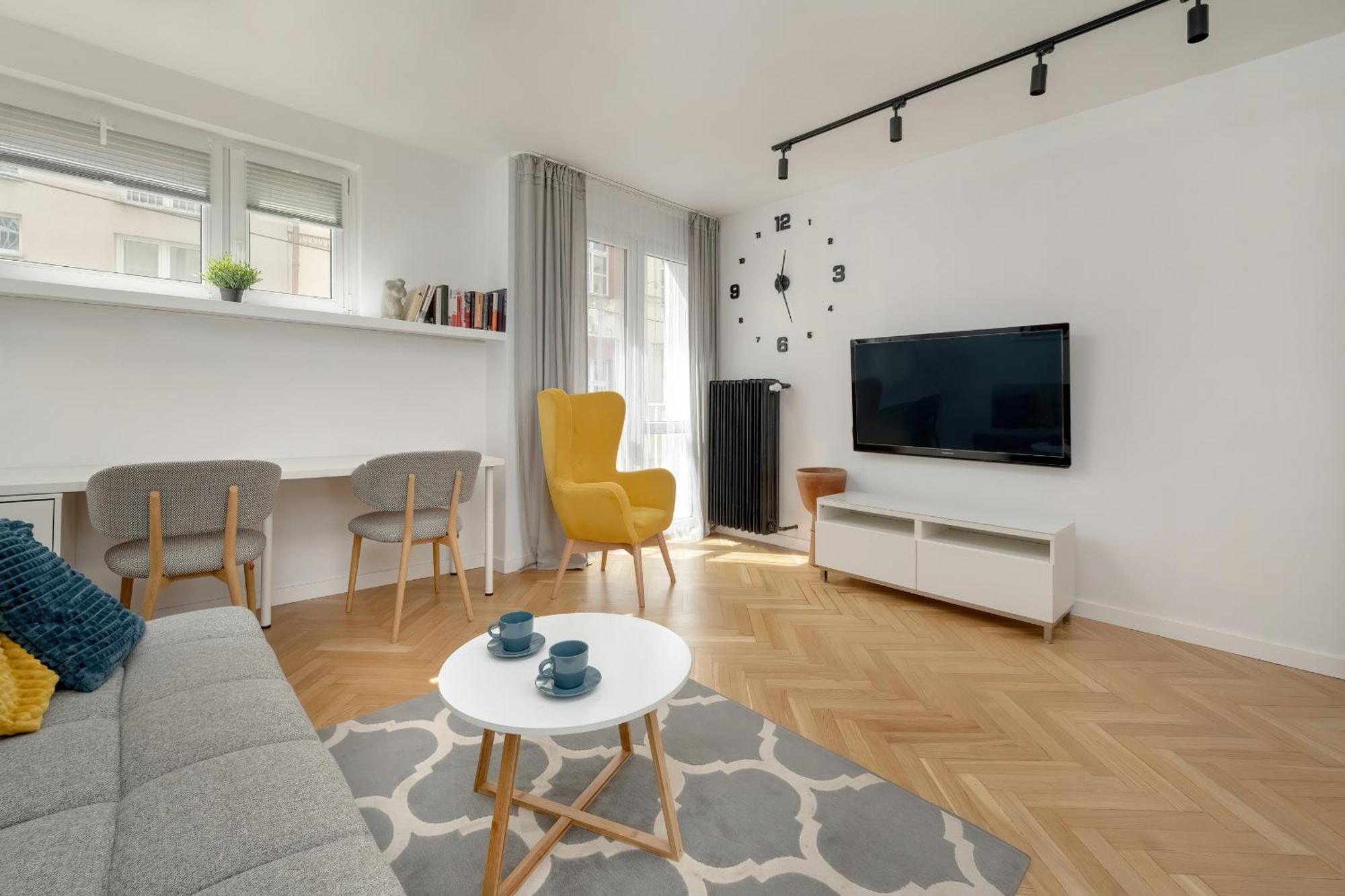 Modern Close To The Market Square By Renters *