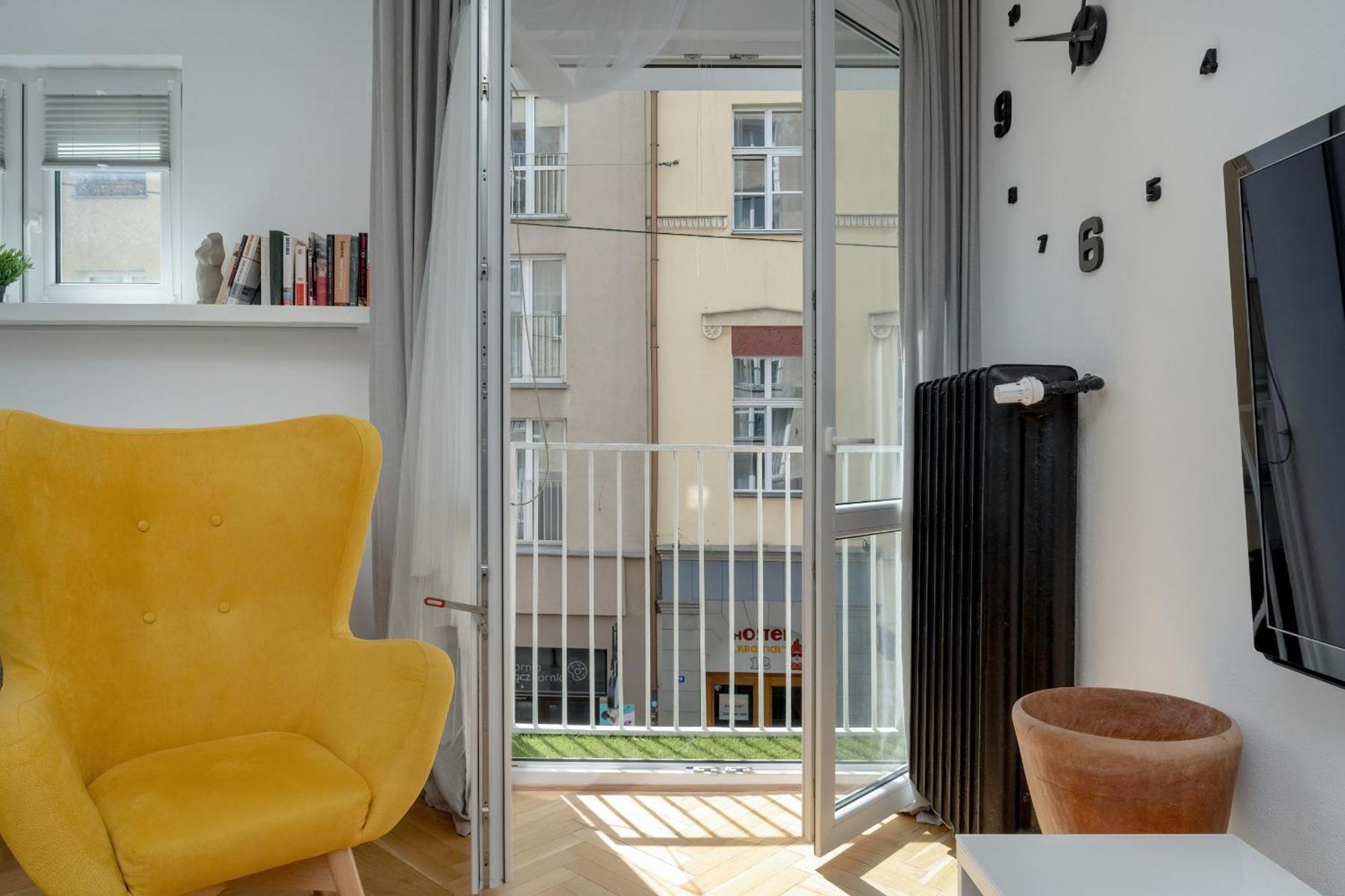 Modern Close To The Market Square By Renters Apartament *