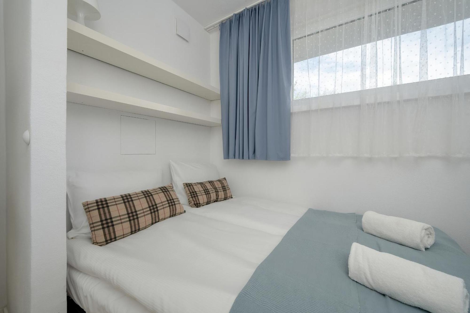 Modern Close To The Market Square By Renters Apartament